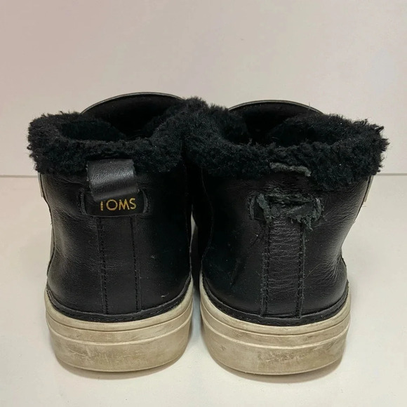 TOMS Leather Bryce Slip On Black boot Sneakers  Shoes Casual faux fur Sz 10 - Picture 4 of 11